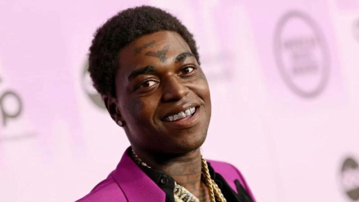 Codilac Black Rapper KODAK BLACK ARREST UPDATE REVEALS RAPPER WAS CAUGHT SWALLOWING MOUTHFUL ...