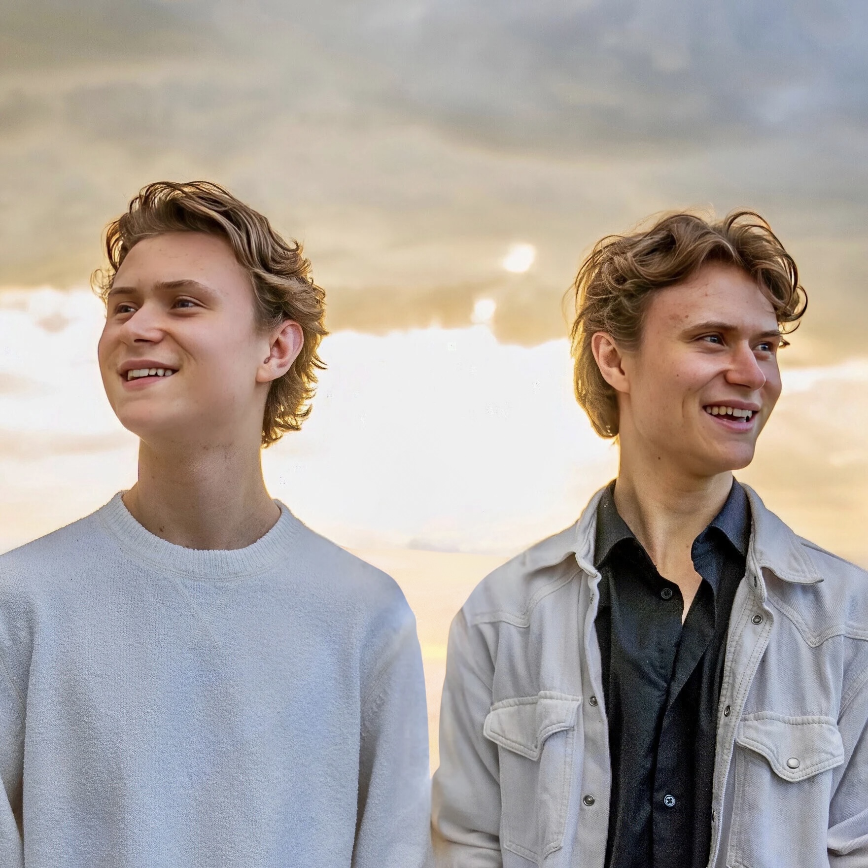The Cline Twins Release Vibrant New Single Single Thing - Perfect for ...